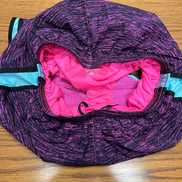 Nike Running Shorts - Picture 4 of 5